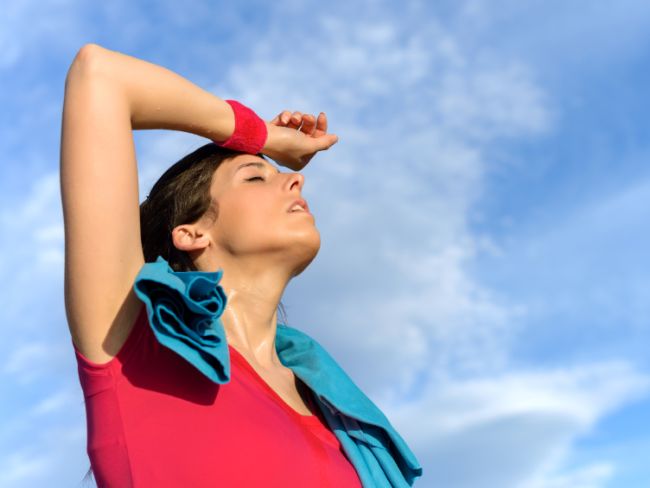 बारिश कम; उमस ज्यादा, उत्तर भारत के लोग मौसम के मिजाज से परेशान