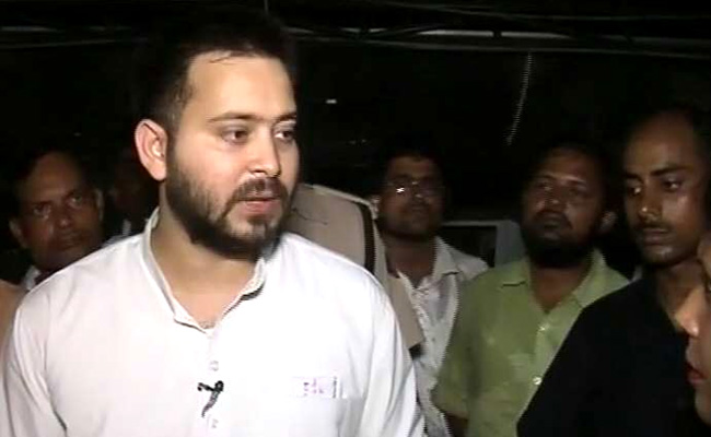 '<i>Main Tejashwi Yadav, Class 9 Pass</i>', He Told Investigators