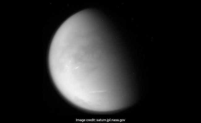 NASA's Flying Observatory To Explore Saturn's Moon