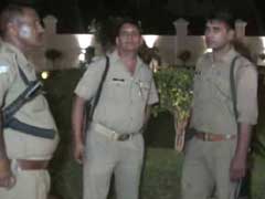 उत्तर प्रदेश: रामपुर में मुठभेड़ के दौरान 6 बदमाश गिरफ्तार, 3 पुलिसकर्मी सहित 5 घायल