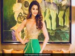 बोल्ड गाऊन की वजह से Troll हुईं ये एक्ट्रेस, इंस्टाग्राम पर लोगों ने पार की बेहूदगी की सारी हदें बोल्ड गाऊन की वजह से Troll हुईं ये एक्ट्रेस, इंस्टाग्राम पर लोगों ने पार की बेहूदगी की सारी हदें