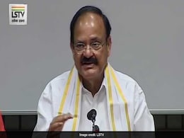 कांग्रेस ने ठुकराया उप-राष्ट्रपति वेंकैया नायडू का न्योता, भोज में नहीं होंगे शामिल कांग्रेस ने ठुकराया उप-राष्ट्रपति वेंकैया नायडू का न्योता, भोज में नहीं होंगे शामिल
