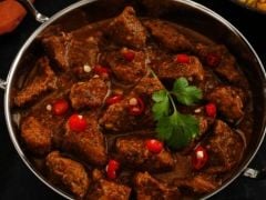 Goan Vindaloo: Secret Tips to Making the Spicy Vindaloo Masala Paste