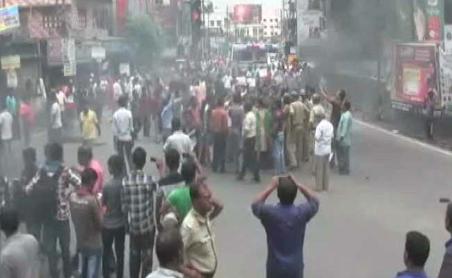 BJP Delegation On Way To Bengal's Baduria Detained