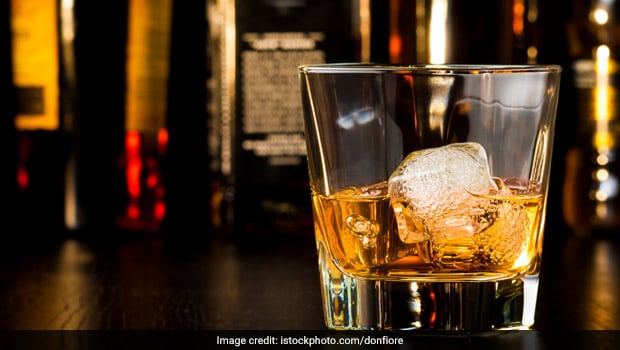 The Best Way to Drink Whiskey, According to Science