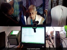 Deadlines For Aadhaar Linking With Bank Account, PAN 'Valid', Says UIDAI Deadlines For Aadhaar Linking With Bank Account, PAN 'Valid', Says UIDAI