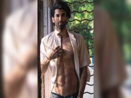 फ्लॉप फिल्मों के बाद आदित्य रॉय कपूर ने अपने लिए ढूंढा है यह काम... फ्लॉप फिल्मों के बाद आदित्य रॉय कपूर ने अपने लिए ढूंढा है यह काम...