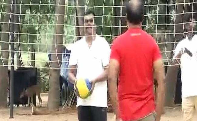19 AIADMK Lawmakers Face Defection Test, Party Says Disqualify Them