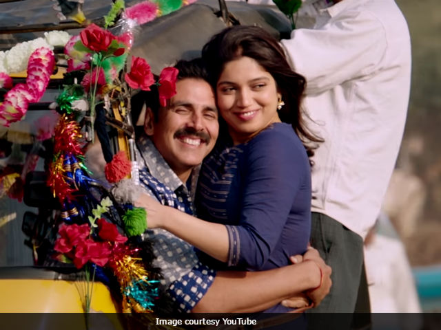 Akshay Kumar And Bhumi Pednekar's <i>Toilet: Ek Prem Katha</i> Summed Up In One Pic