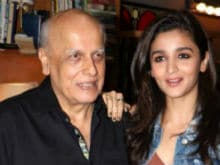 Alia Bhatt Says Working On <i>Aashiqui 3</i> With Father Mahesh Bhatt Will Be 'Special'