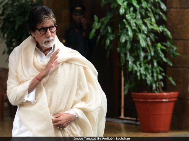 Mumbai Rains: What Amitabh Bachchan, Dilip Kumar And Other Stars Posted