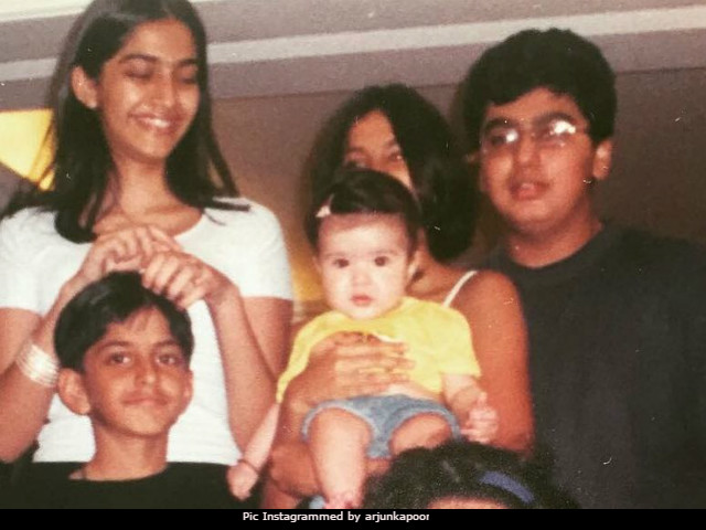 Arjun Kapoor Can't Get Over His Own Throwback Pic, Co-Starring Sonam And Cousins