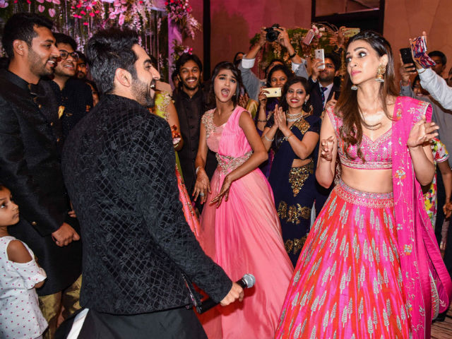 When Kriti Sanon And Ayushmann Khurrana Crashed A <i>Sangeet</i>