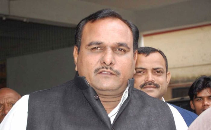 बिहार का सृजन घोटाला : बीजेपी नेता विपिन शर्मा ने मॉल में बुक कराई थी 4 दुकानें