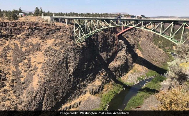 Anyone Wanna Bungee-Jump During The Eclipse?