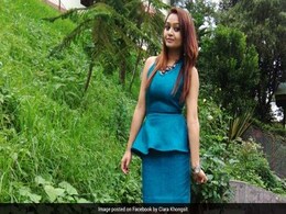 22-Year-Old Air Hostess Falls From 4th Floor In Kolkata, Dies 22-Year-Old Air Hostess Falls From 4th Floor In Kolkata, Dies
