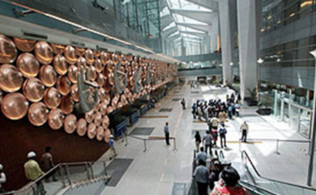 Man Caught Trying To Smuggle Drugs In Cricket Thigh Pads In Delhi Airport