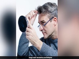 How To Black Grey Hair Naturally: समय से पहले सफेद हुए बालों को फिरसे काला और घना करने के 5 जबरदस्त घरेलू उपचार How To Black Grey Hair Naturally: समय से पहले सफेद हुए बालों को फिरसे काला और घना करने के 5 जबरदस्त घरेलू उपचार