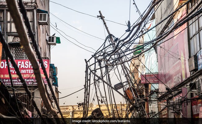 UP Couple Dies After High-Voltage Current Passes Through Several Houses