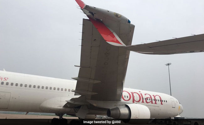 दिल्ली एयरपोर्ट पर टला बड़ा हादसा, दो विमानों के पंख टकराए