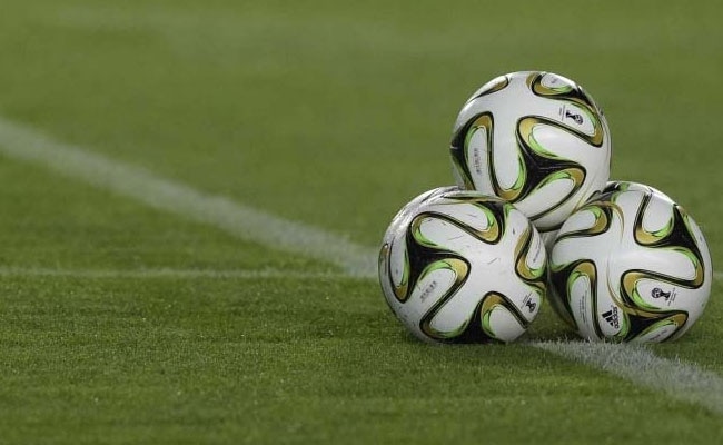 फुटबॉल वर्ल्डकप के दौरान आतंकी हमले का खतरा, निपटने के लिए तैयारी में जुटा रूस फुटबॉल वर्ल्डकप के दौरान आतंकी हमले का खतरा, निपटने के लिए तैयारी में जुटा रूस