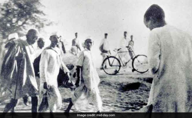 Google Lets You Relive Mahatma Gandhi's Historic Dandi March