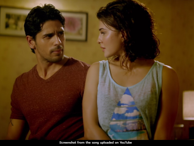 <I>A Gentleman</i> Sidharth Malhotra's Guide To Romance In New Song <I>Lagi Na Choote</i>