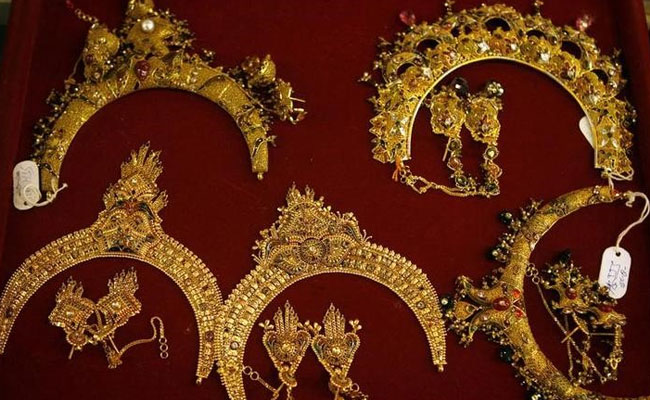 August Gold Imports Almost Triple After GST Implementation
