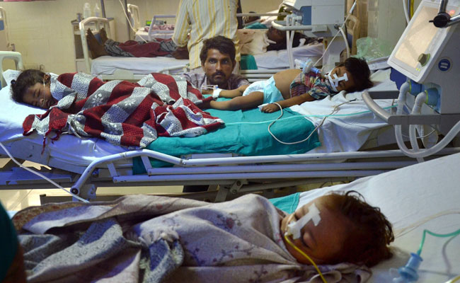 Samajwadi Party Alleges Scam By UP Government In Gorakhpur College