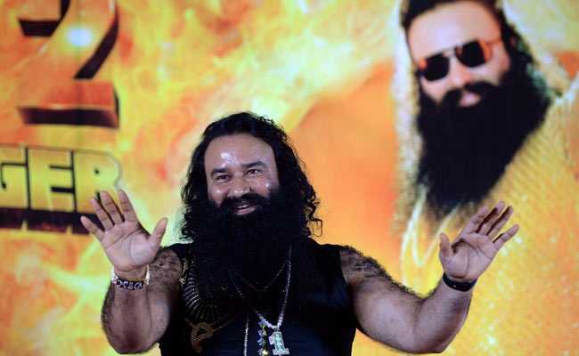 Ram Rahim Arrived To Court In 200-Car Convoy, Left In Helicopter