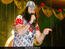 हेलीकॉप्टर से पंचकूला पहुंचेंगे डेरा सच्चा सौदा प्रमुख गुरमीत राम रहीम, फैसला आज हेलीकॉप्टर से पंचकूला पहुंचेंगे डेरा सच्चा सौदा प्रमुख गुरमीत राम रहीम, फैसला आज