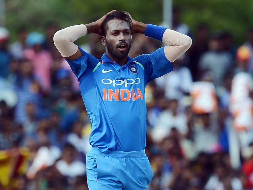 Hardik Pandya Tweets Parineeti Chopra. Focus On Cricket, Says Twitter