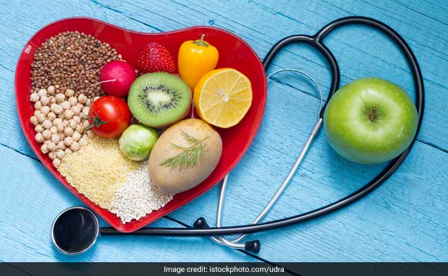 While Technology Lets You Measure Heart Health, Include these Foods to Stay Fit