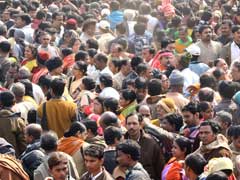 Thousands Of Doctors, Engineers, MBAs Queue Up For Government Jobs