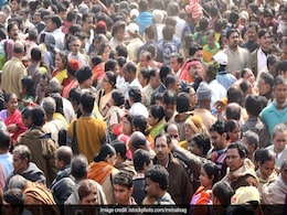 Thousands Of Doctors, Engineers, MBAs Queue Up For Government Jobs In Madhya Pradesh Thousands Of Doctors, Engineers, MBAs Queue Up For Government Jobs In Madhya Pradesh