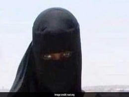 ISIS महिला को हुई 42 साल की जेल, अदालत में जज के सामने लगा रही थी "अल्लाह हू अकबर" के नारे ISIS महिला को हुई 42 साल की जेल, अदालत में जज के सामने लगा रही थी "अल्लाह हू अकबर" के नारे