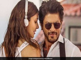 शाहरुख खान की 'जब हैरी मेट सेजल' हुई फ्लॉप, जानें फिल्म की असफलता पर डायरेक्टर की राय... शाहरुख खान की 'जब हैरी मेट सेजल' हुई फ्लॉप, जानें फिल्म की असफलता पर डायरेक्टर की राय...