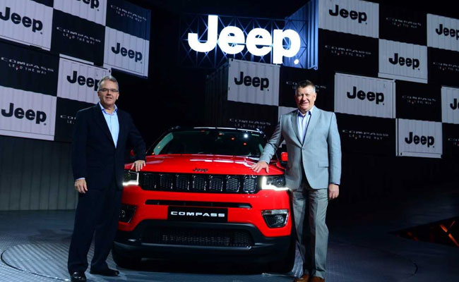 क्या 'कंपस' की आकर्षक क़ीमत भारतीय एसयूवी बाज़ार में 'जीप' की सफलता के लिए काफ़ी है?