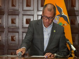 Ecuador's President Lenin Moreno Strips Vice President Jorge Glas Of All Functions Ecuador's President Lenin Moreno Strips Vice President Jorge Glas Of All Functions