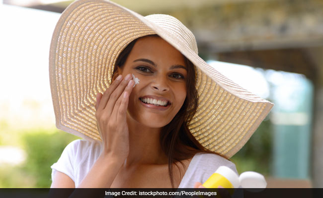 Love A Late-Night Snack? You Could Be More Prone To Sunburn