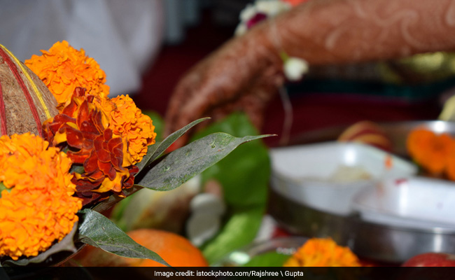 Sharad Purnima 2020: Laxmi Puja or Kojagiri Purnima Date(Tithi), Bhog And Prasad