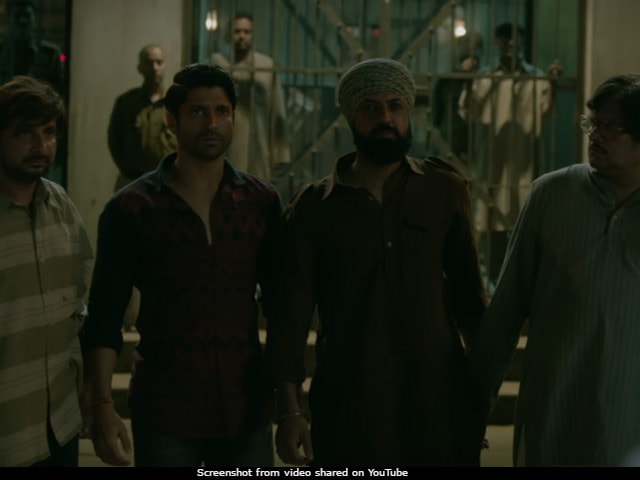 In Lucknow Central Song Teen Kabootar, Farhan Akhtar And Team Plan Their Escape