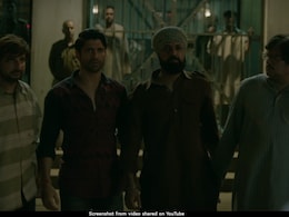 In <I>Lucknow Central</i> Song <i>Teen Kabootar</i>, Farhan Akhtar And Team Plan Their Escape In <I>Lucknow Central</i> Song <i>Teen Kabootar</i>, Farhan Akhtar And Team Plan Their Escape