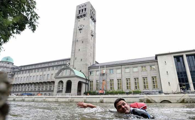 Sick Of Congested Roads, German Man Swims To Work