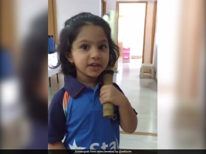 Little Girl Dressed As Mithali Raj Delights The Team India Captain