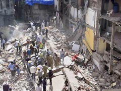 मुंबई के भिंडी बाजार में गिरी इमारत : 33 की मौत, 14 घायल