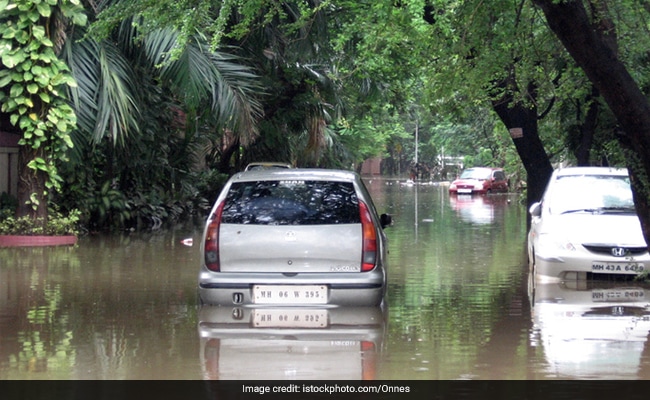 4 Including Young Girl Washed Away In Heavy Rain Near Mumbai