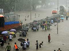 MeT Department Predicts 'Extremely Heavy Rainfall' In Mumbai, Chief Minister Urges People To Stay Indoors Tomorrow