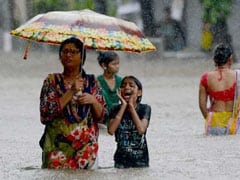 Mumbai Weather LIVE: Two Drown In Thane, Three Dead In Vikhroli