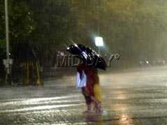 Mumbai's Next 48 Hours Filled With Rain, Trains Late, Traffic Jams Build